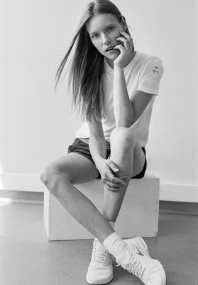 modelbook image no. 120674