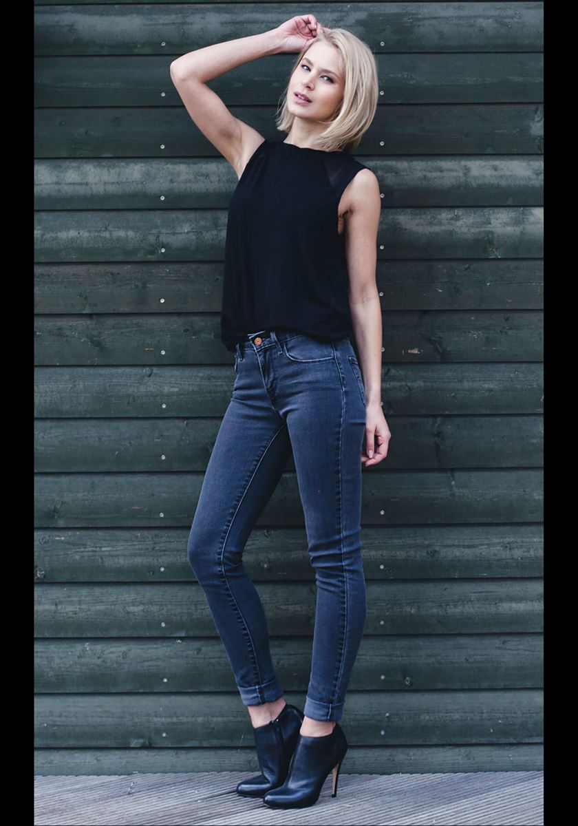 modelbook image no. 34727