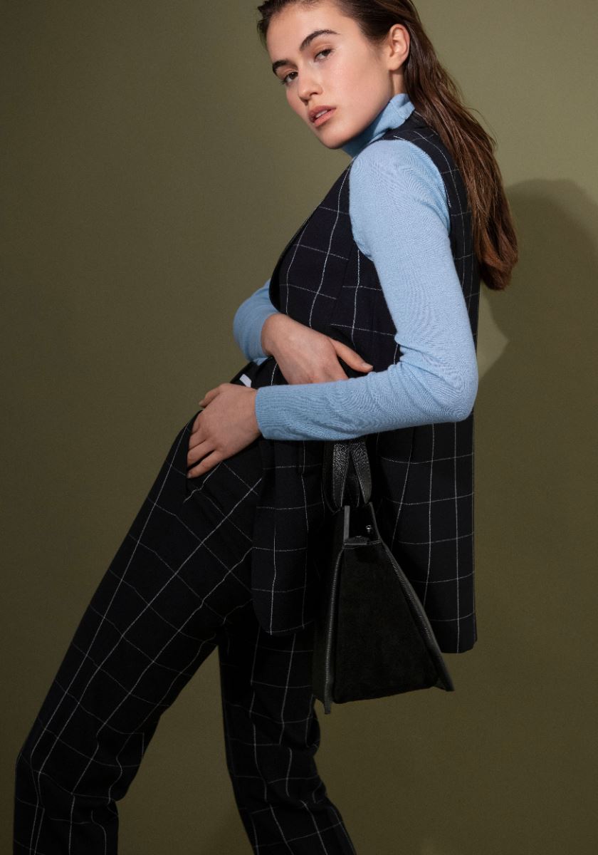 modelbook image no. 129019