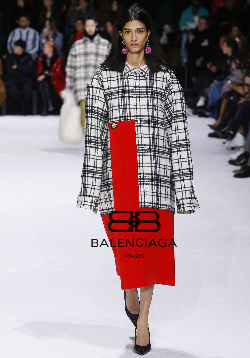 news image - Balenciaga Fall Winter 2018 Worldwide Exclusive
