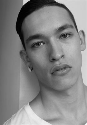 MARTIN TRAN